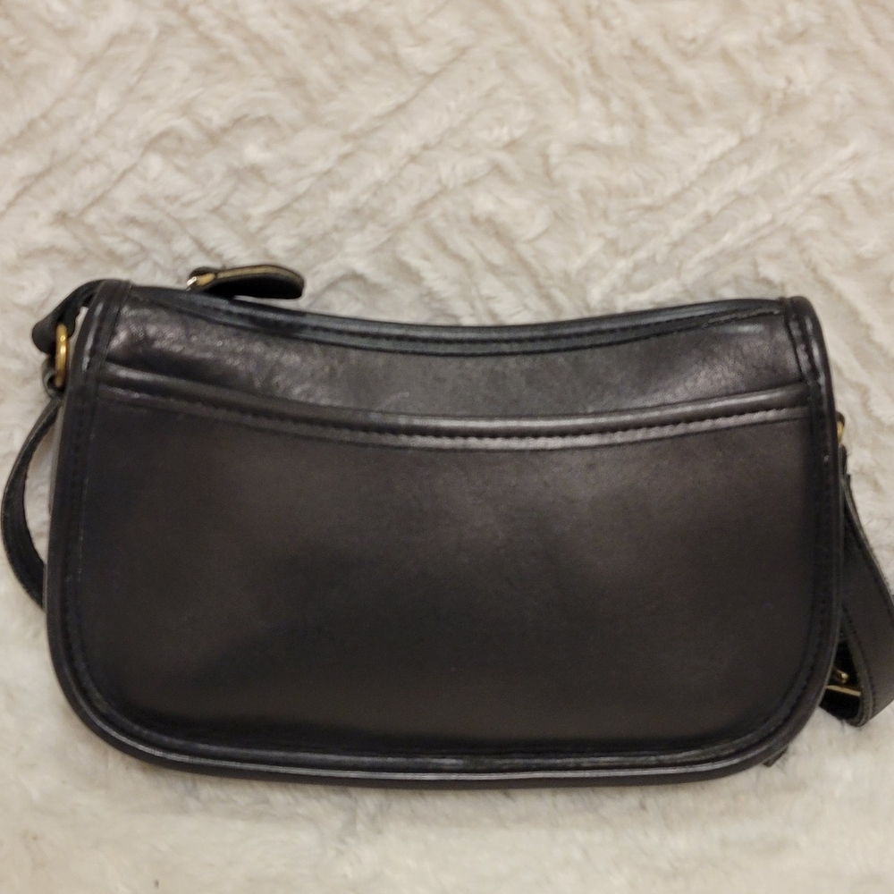 Vinrage COACH 9031 Wendie Swinger Purse